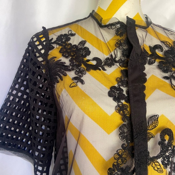 Denis Gagnon lace shit - Picture 4 of 8